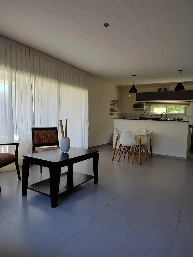 Casa Chalet  en Venta en Santa Elena, Pilar del Este, Pilar 4