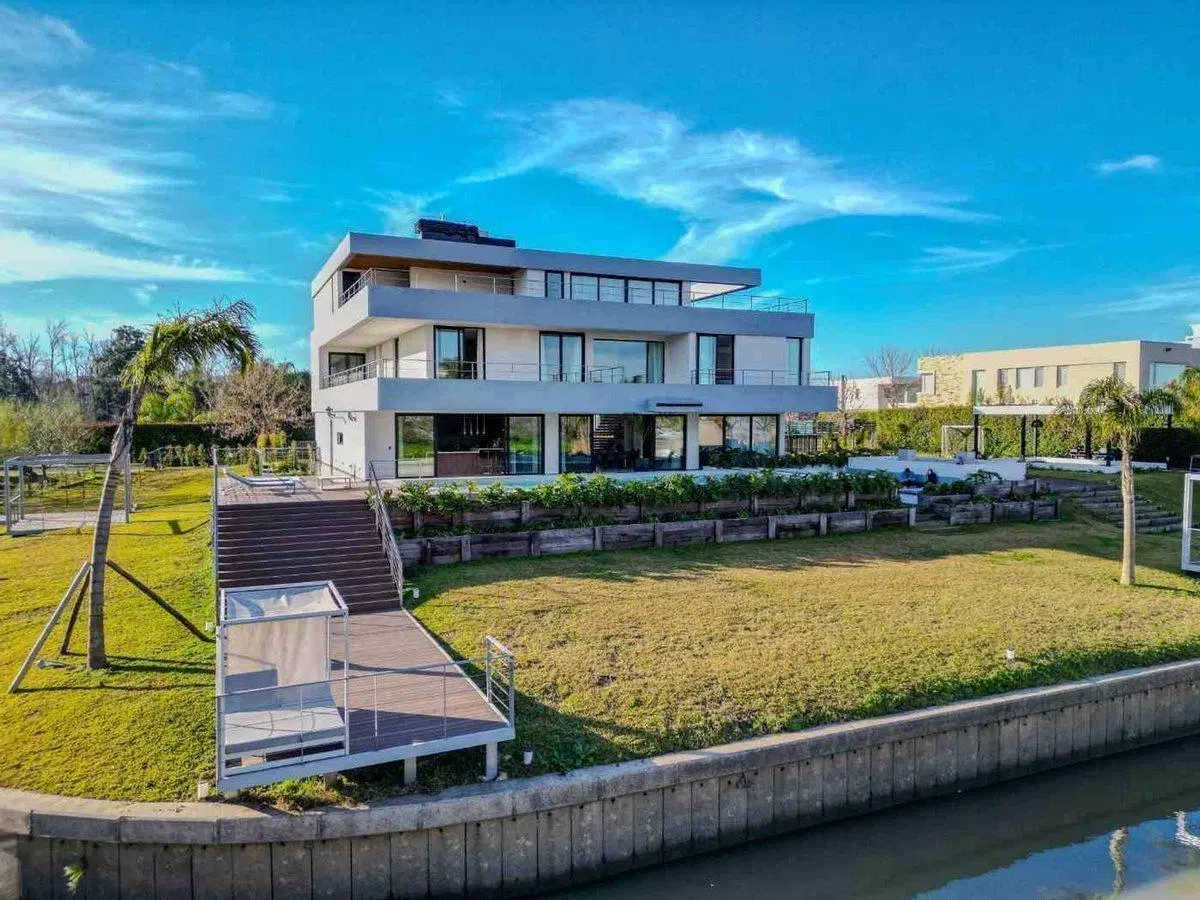 Casa  en Venta en El Yacht, Nordelta, Tigre 2