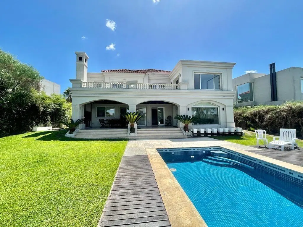 Casa  en Venta en Los Castores, Nordelta, Tigre 2