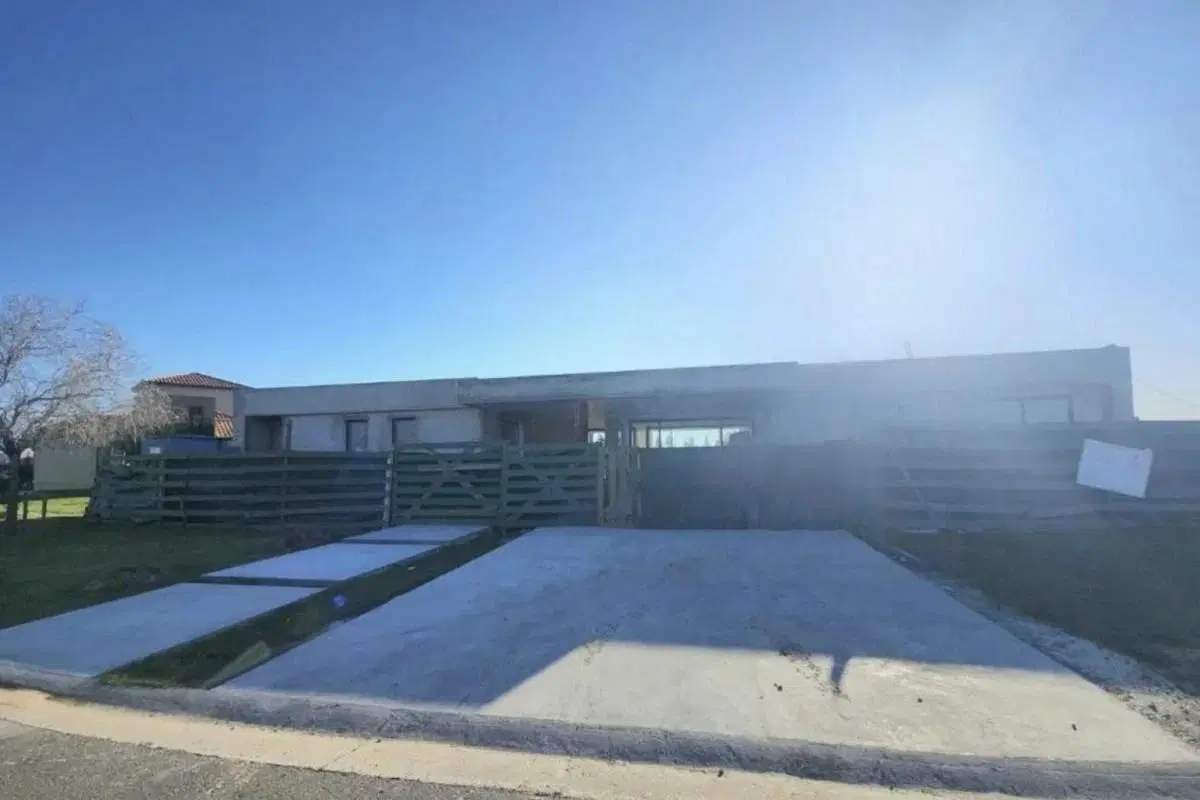 Casa Chalet  en Venta en El Naudir, Escobar, G.B.A. Zona Norte 3