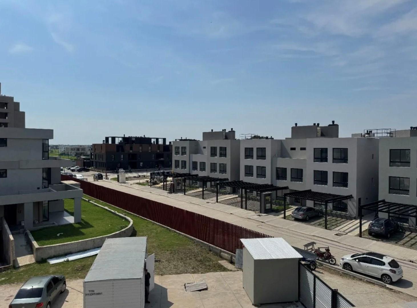 Departamento Triplex en Venta en Nordelta, Tigre, G.B.A. Zona Norte