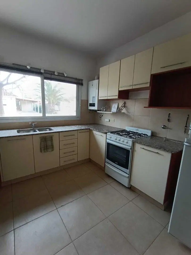 Casa  en Venta en La Candela, Pilar, G.B.A. Zona Norte 8