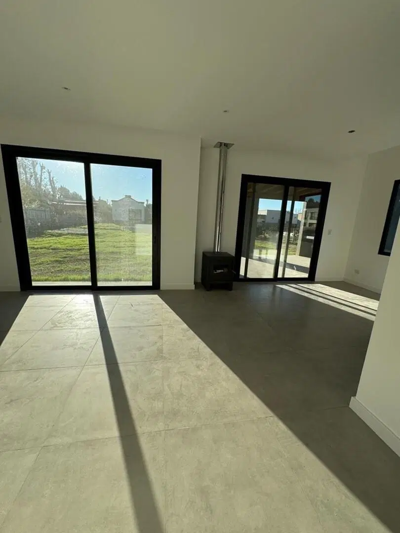 Casa Chalet  en Venta en Santa Clara, Manzanares, Pilar 6