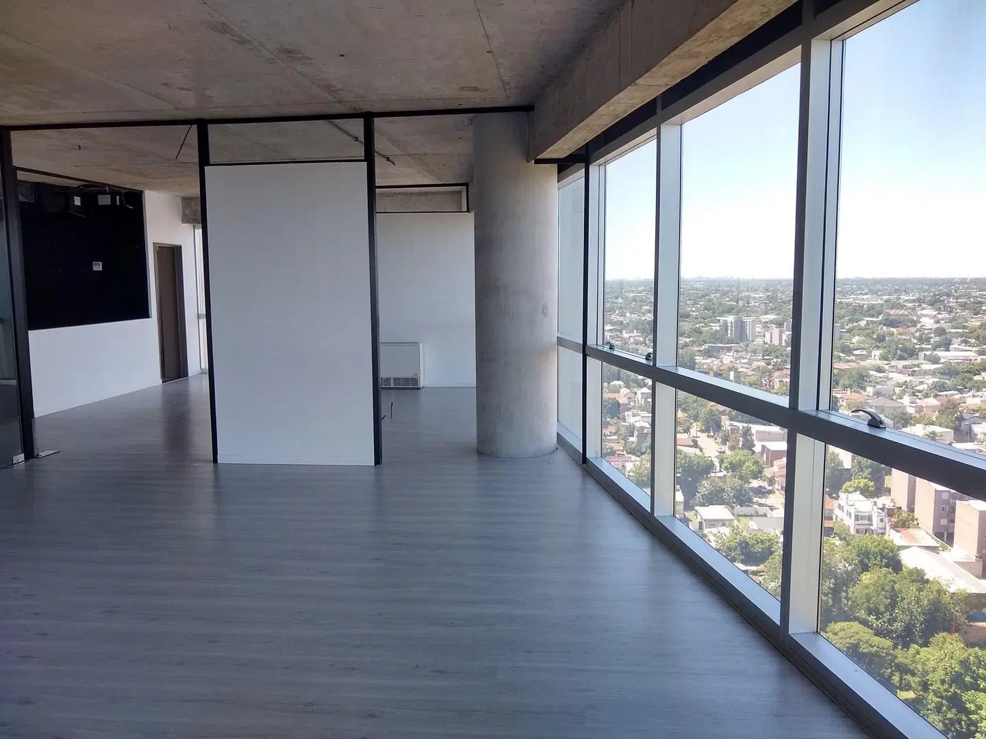 Oficina  en Alquiler en Torres de Tigre, Tigre, G.B.A. Zona Norte 4