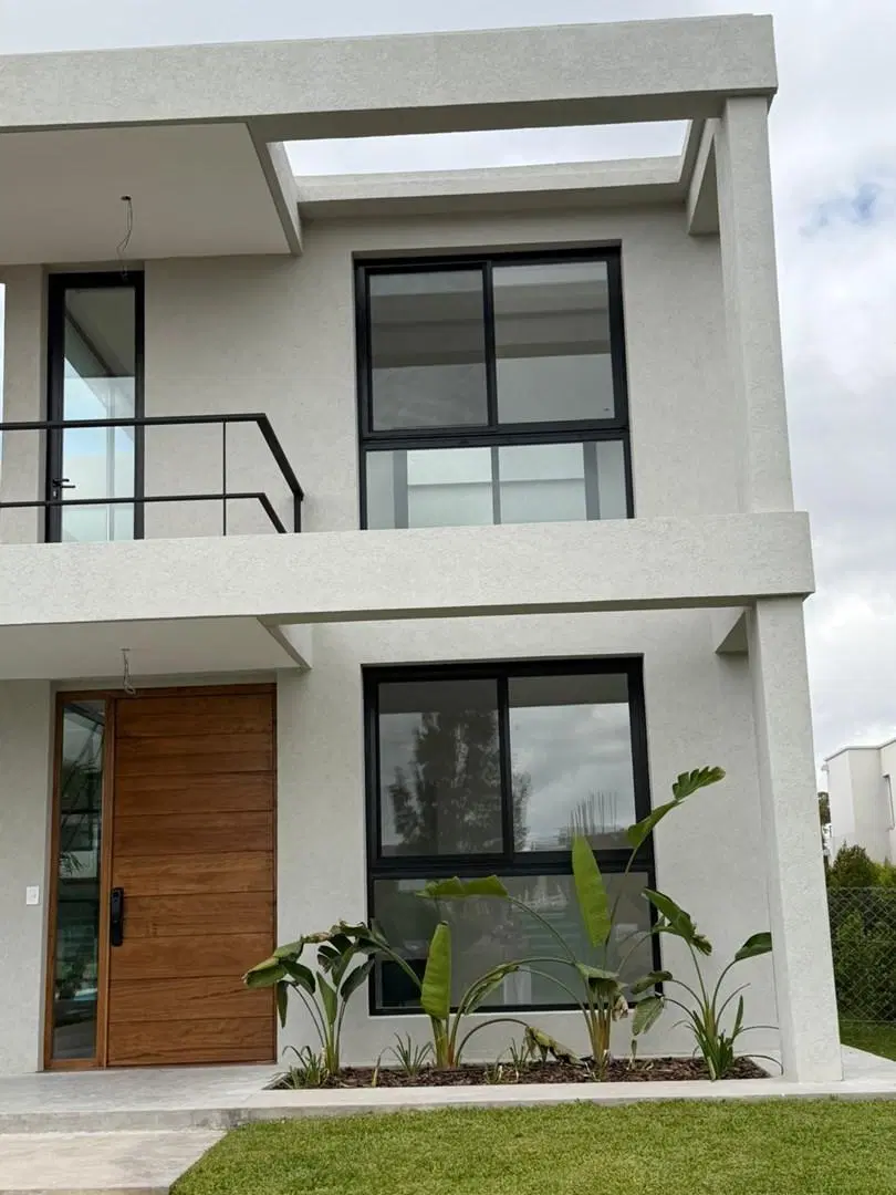 Casa Chalet en Venta en Carpinchos, Nordelta, Tigre 2