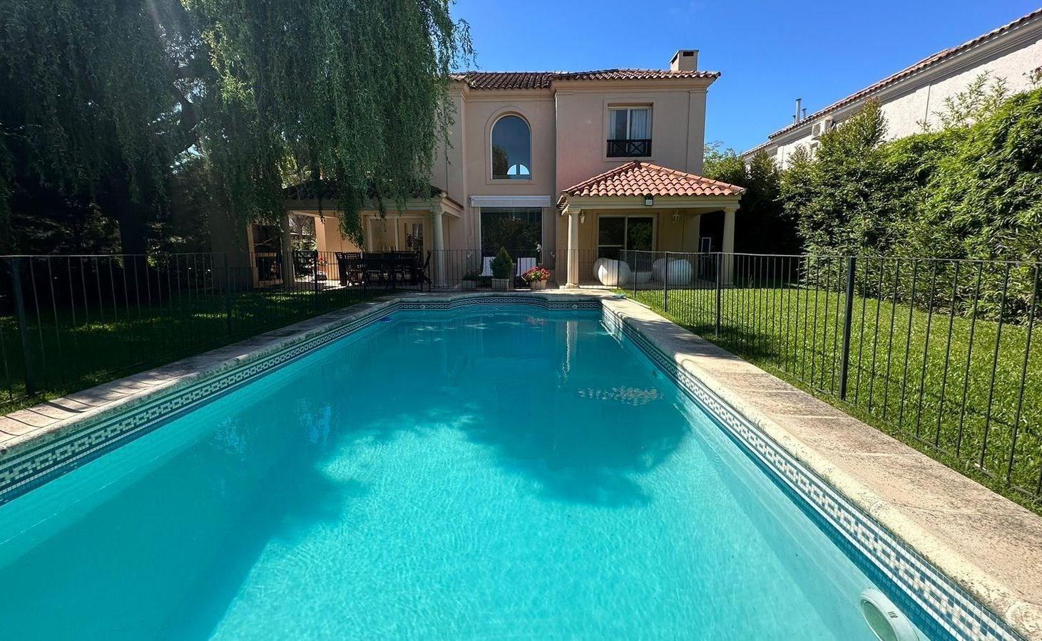 Foto de Casa en Venta en La Alameda, Nordelta, Tigre, imagen 1