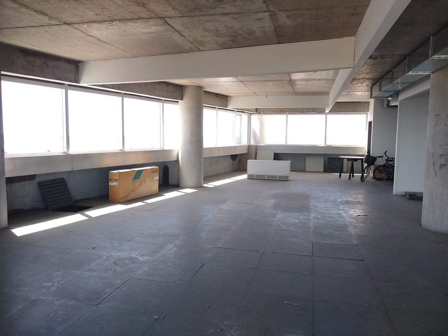 Foto de Oficina en Alquiler en Torres de Tigre, Tigre, G.B.A. Zona Norte, imagen 1