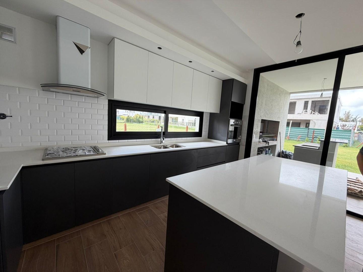 Foto de Casa Chalet en Venta en Carpinchos, Nordelta, Tigre, imagen 3