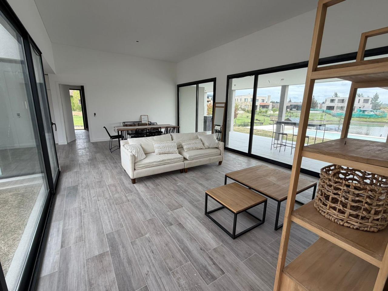 Foto de Casa Chalet en Venta en El Naudir, Escobar, G.B.A. Zona Norte, imagen 5