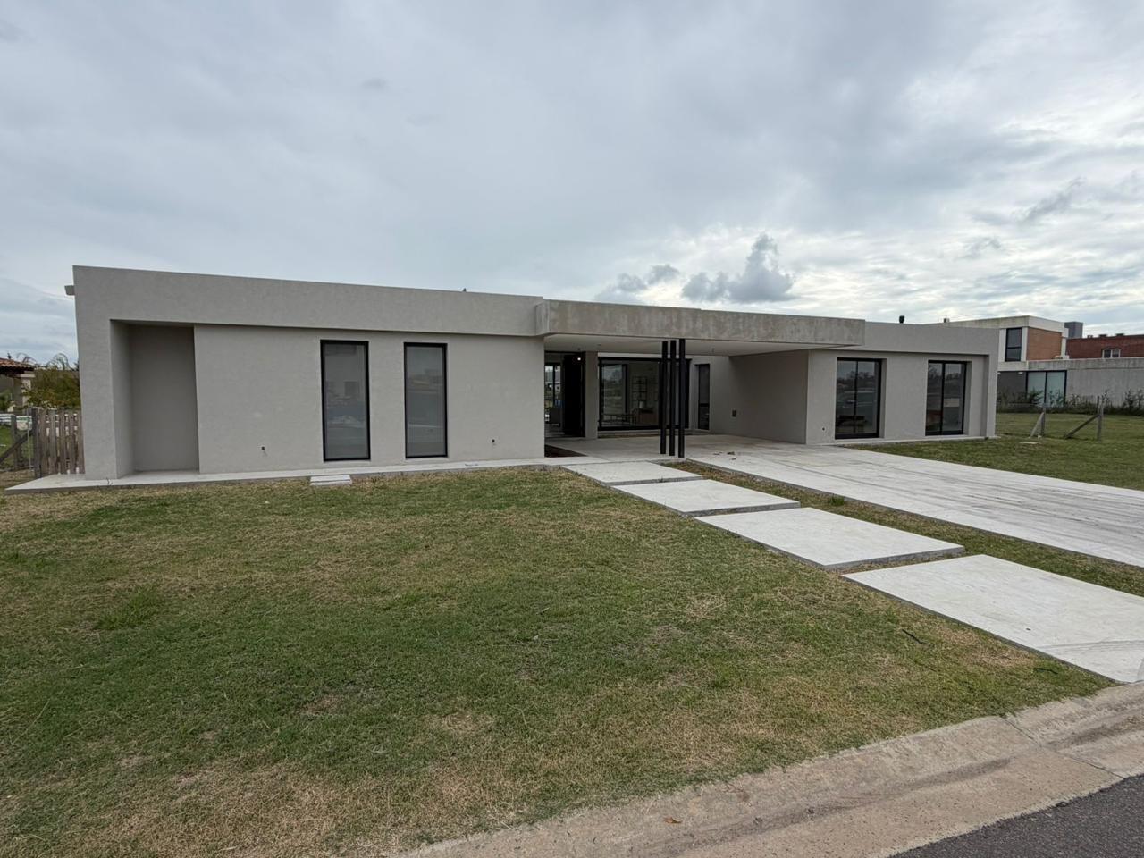 Foto de Casa Chalet en Venta en El Naudir, Escobar, G.B.A. Zona Norte, imagen 4