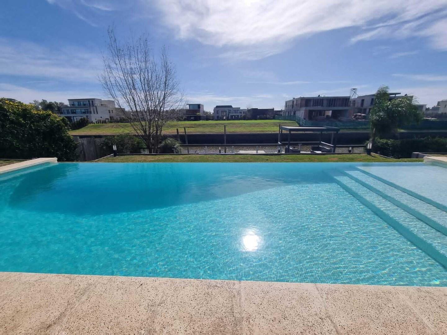 Foto de Casa en Venta en El Yacht, Nordelta, Tigre, imagen 1