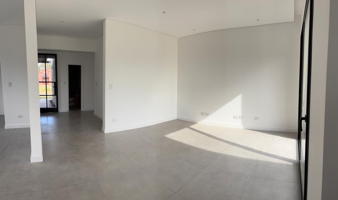 Foto de Casa Chalet en Venta en Santa Clara, Manzanares, Pilar, imagen 2