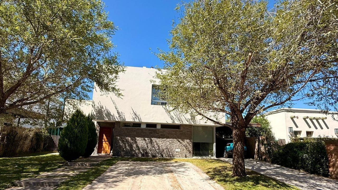 Foto de Casa en Venta en La Comarca, General Pacheco, Tigre, imagen 2