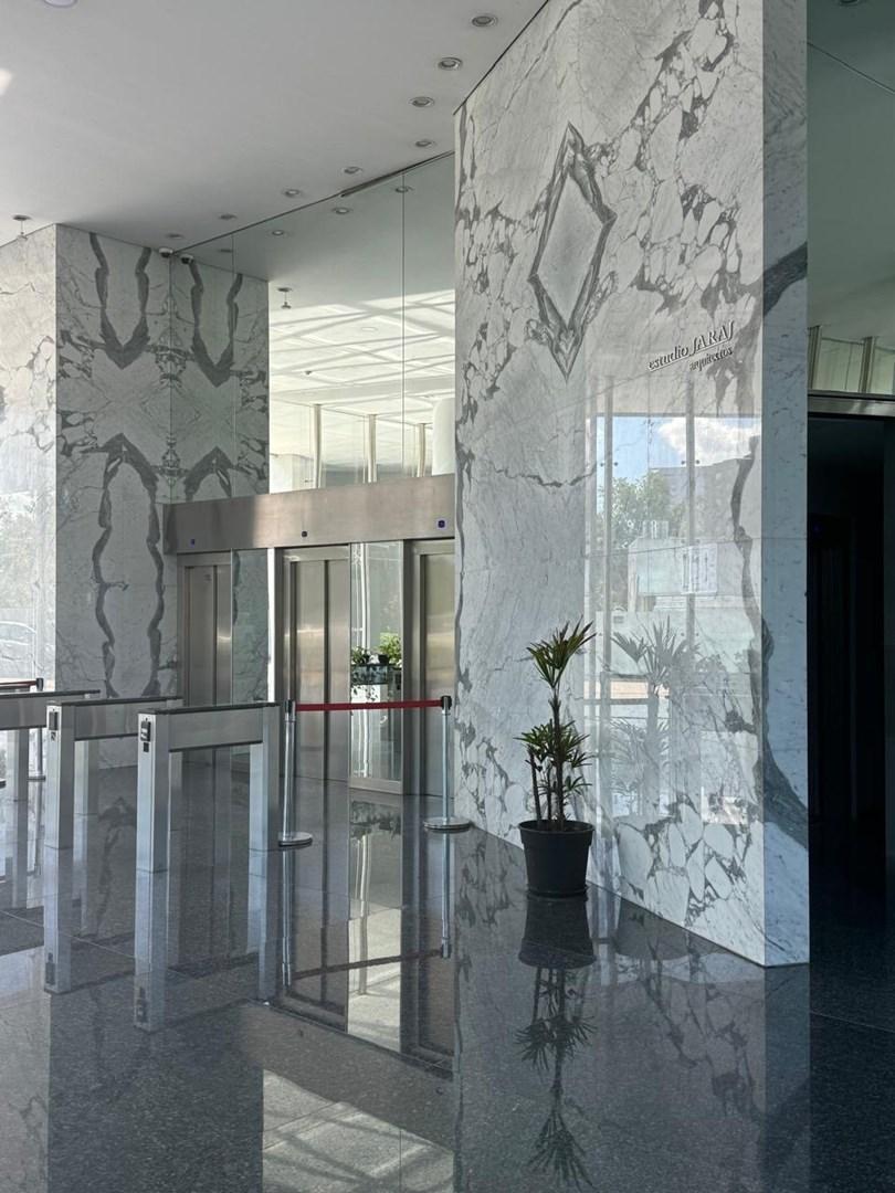 Foto de Oficina en Venta en Torres de Tigre, Tigre, G.B.A. Zona Norte, imagen 1