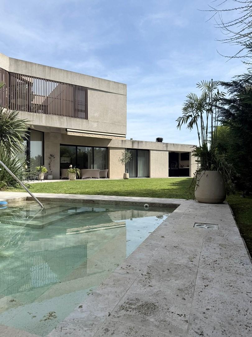 Foto de Casa en Venta en Las Golondrinas, Guillermo Enrique Hudson, Berazategui, imagen 5