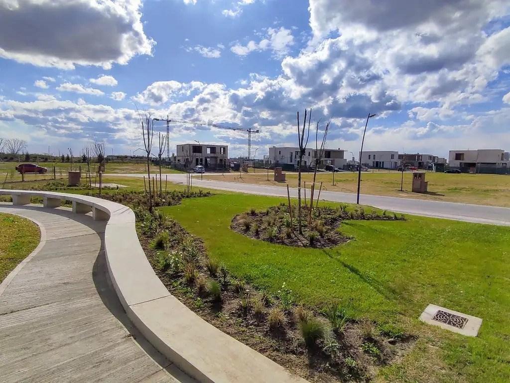 Foto de Terreno Lote en Venta en Carpinchos, Nordelta, Tigre, imagen 2