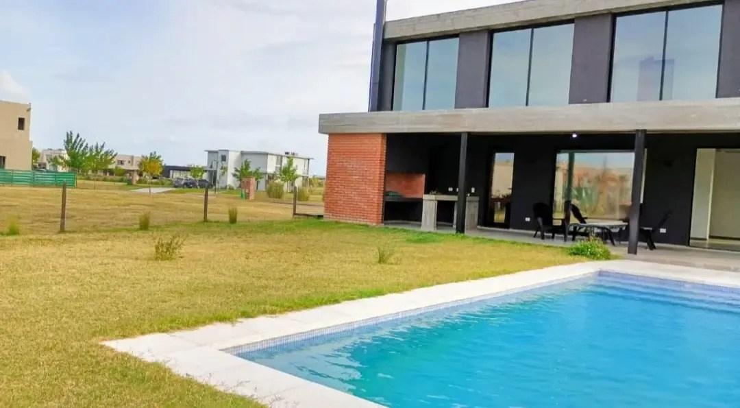 Foto de Casa en Venta en Naudir Delta, Belen de Escobar, Escobar, imagen 1