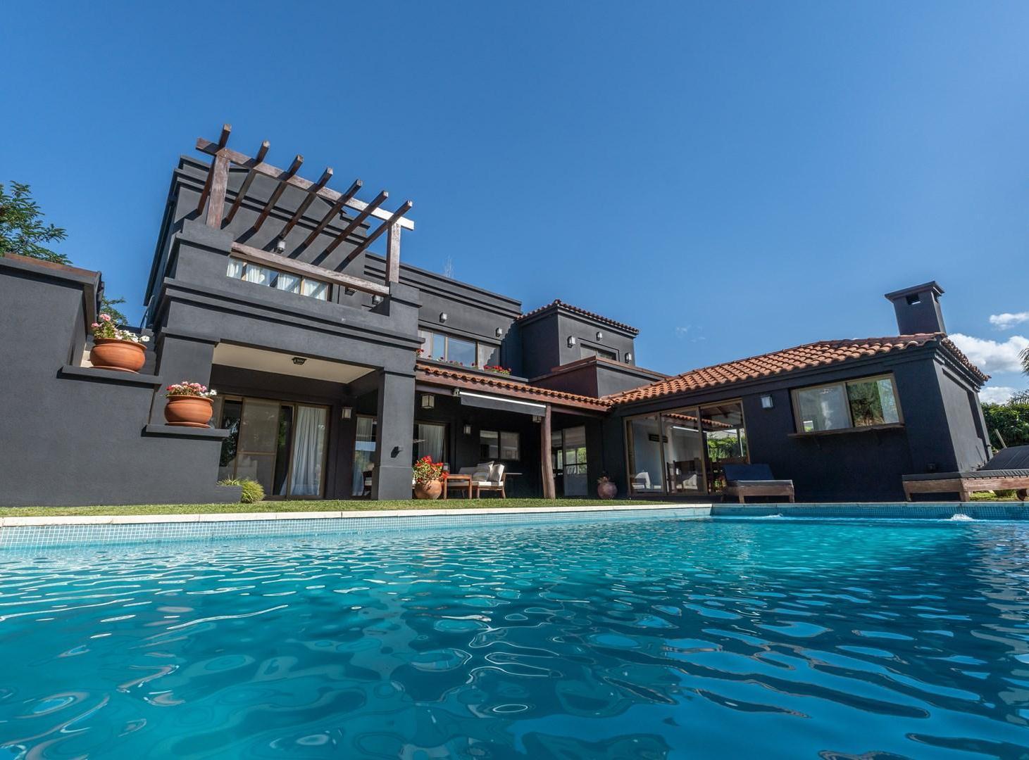 Foto de Casa Chalet en Venta en La Alameda, Nordelta, Tigre, imagen 1