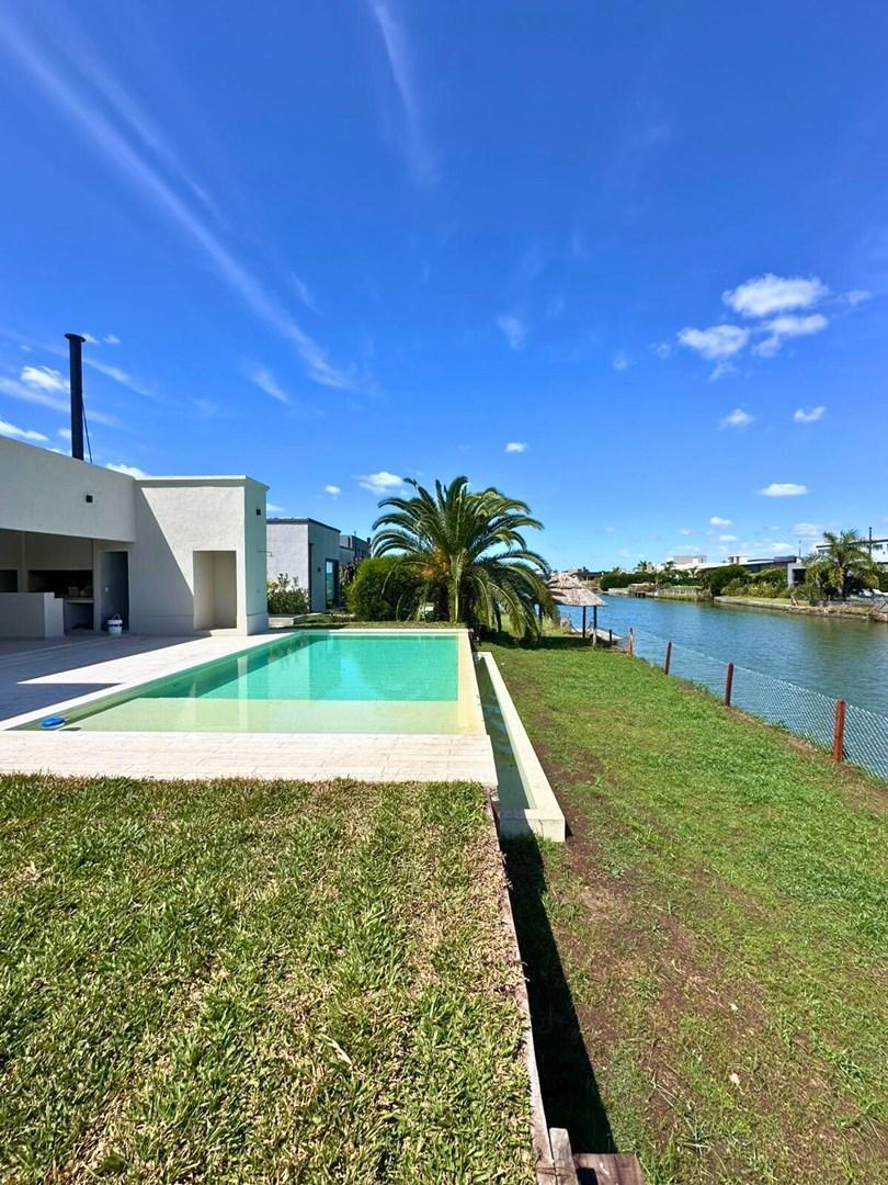 Foto de Casa en Venta en Santa Isabel I, Escobar, G.B.A. Zona Norte, imagen 1