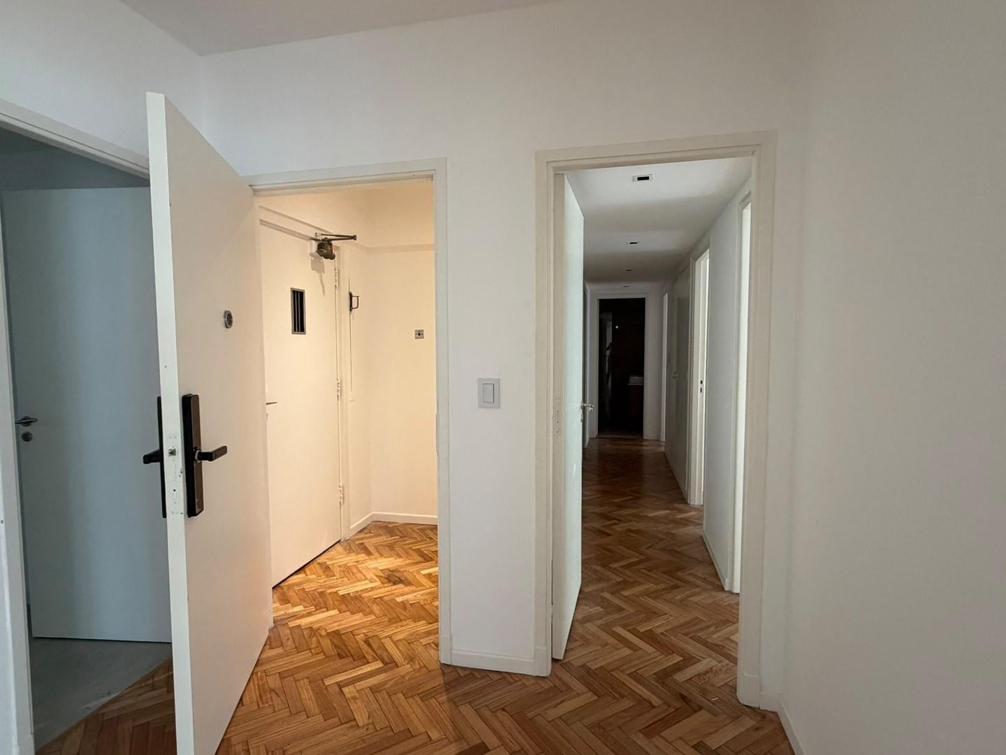 Foto de Departamento en Venta en Recoleta, Capital Federal, Buenos Aires, imagen 2