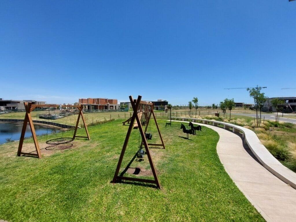 Foto de Terreno Lote en Venta en Carpinchos, Nordelta, Tigre, imagen 3