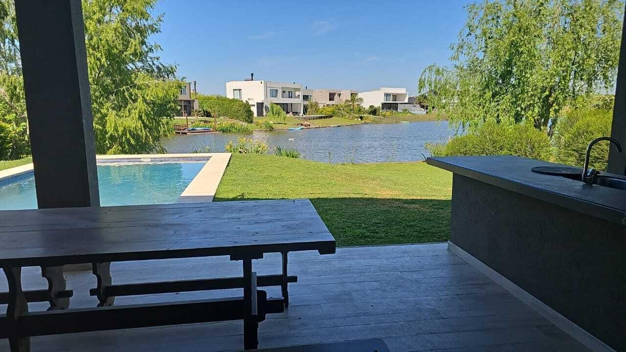 Foto de Casa en Venta en El Cantón Islas, El Cantón, Escobar, imagen 1