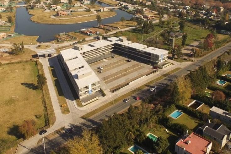 Foto de Local en Alquiler en Villanueva, Tigre, G.B.A. Zona Norte, imagen 1