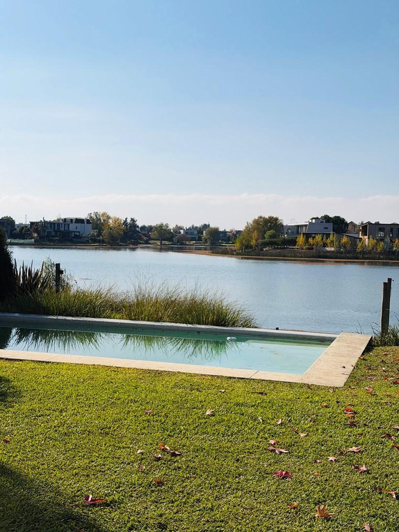 Foto de Casa en Venta en San Marco, Villanueva, Tigre, imagen 1