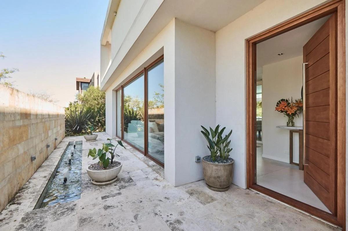 Foto de Casa en Venta en El Golf, Nordelta, Tigre, imagen 1