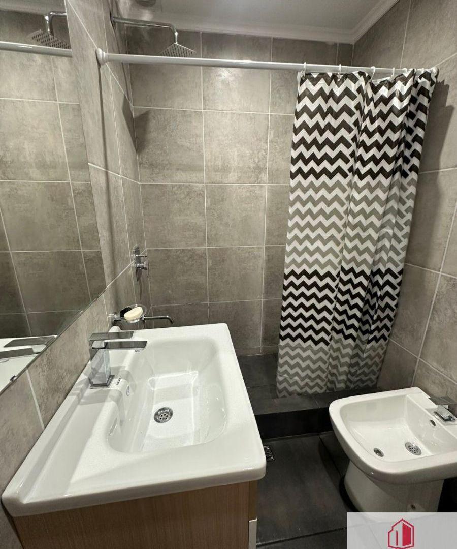 Foto de Chalet en alquiler de 130m2 c/ cochera y quincho en Parque Luro, imagen 4