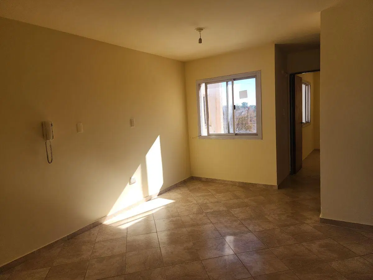 VENDE EN ALTA CORDOBA DEPARTAMENTO 1. DORMITORIO. 3