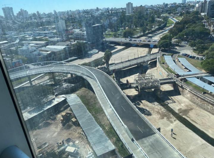 ALQUILER oficinas AAA Distrito Capitalinas 150 y 165  m2 Torre Principal 4