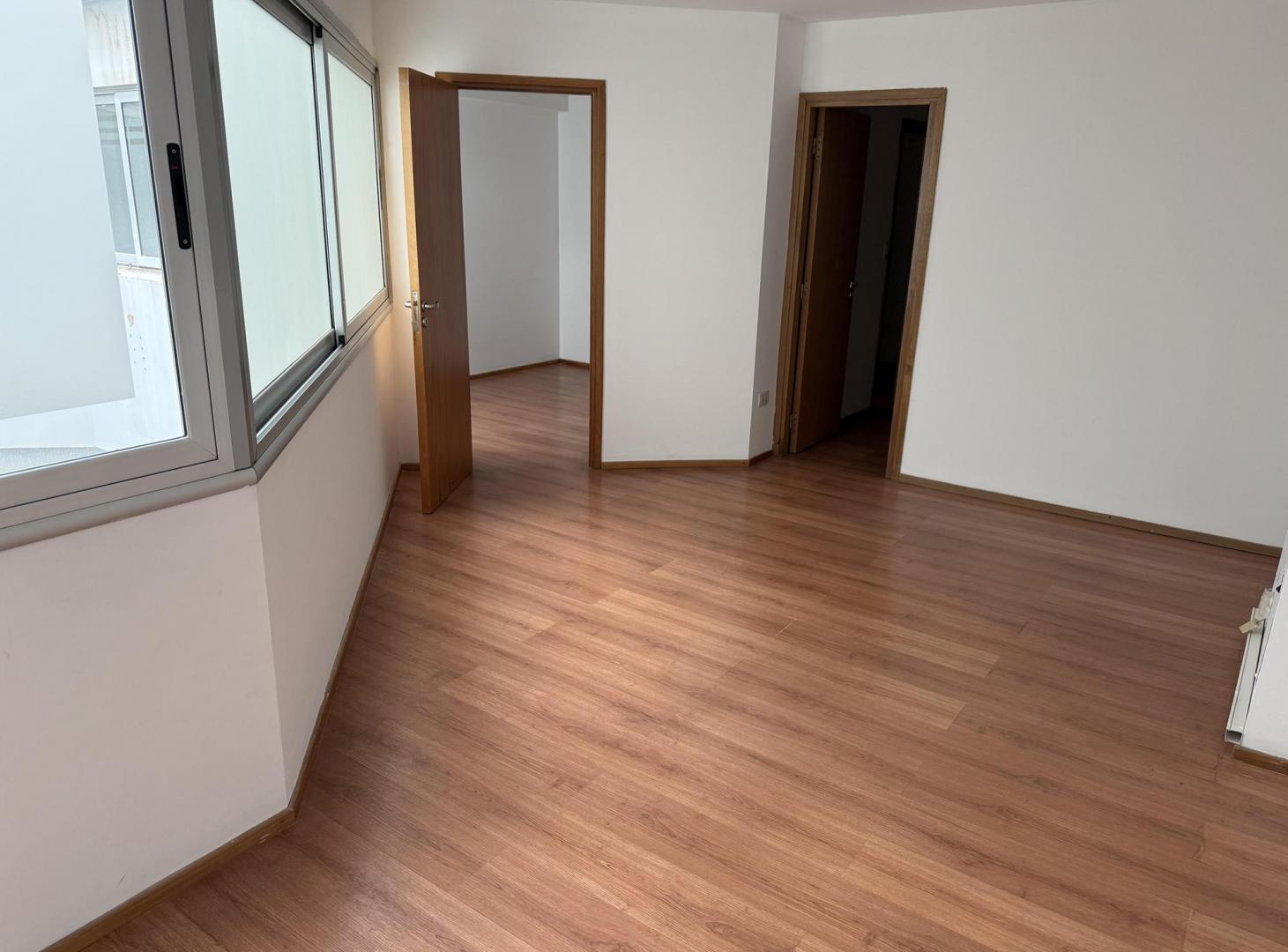ALQUILER Oficina Centro Impecable