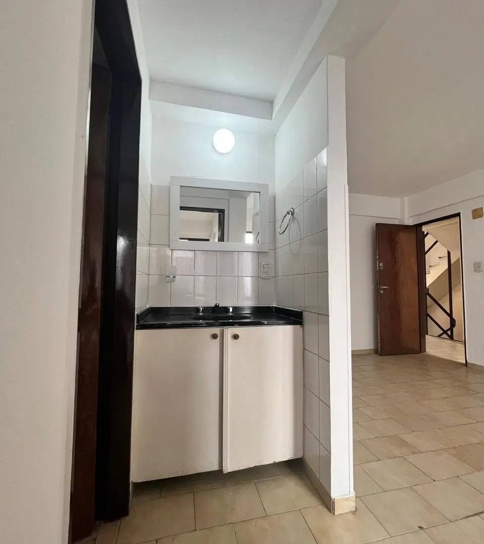 ALQUILER Depto Un Dormitorio Alberdi 2
