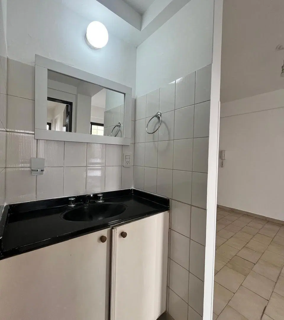 ALQUILER Depto Un Dormitorio Alberdi 3