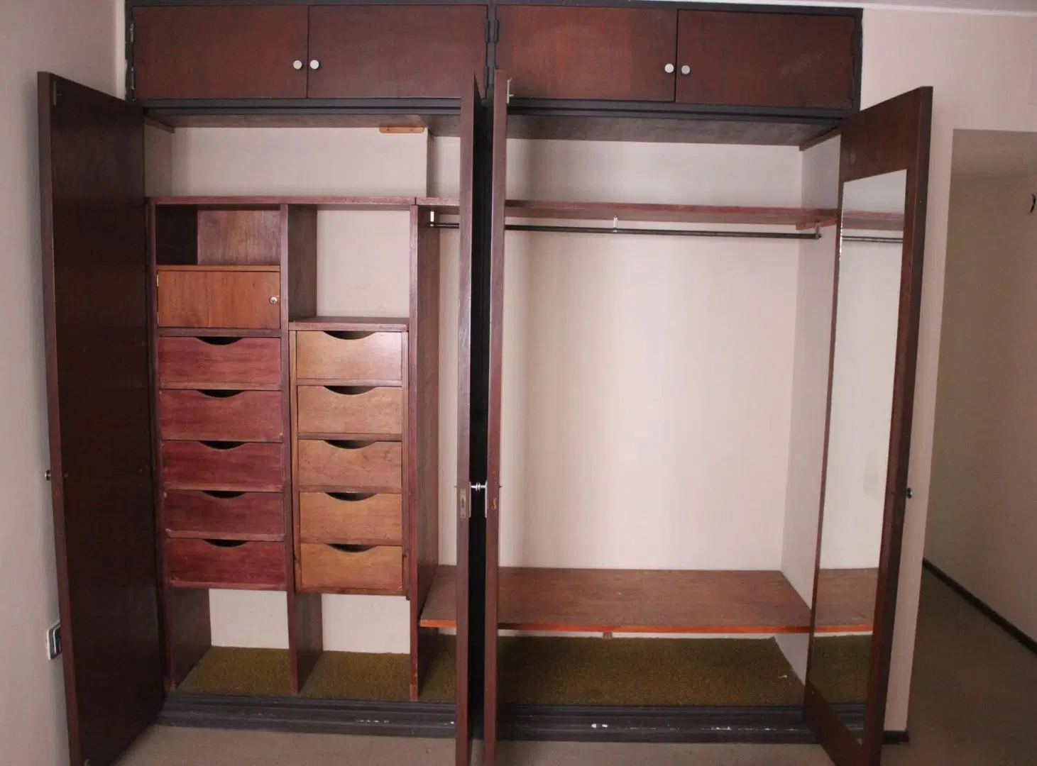 VENTA CAÑADA y Deán Funes 3 dormitorios 1