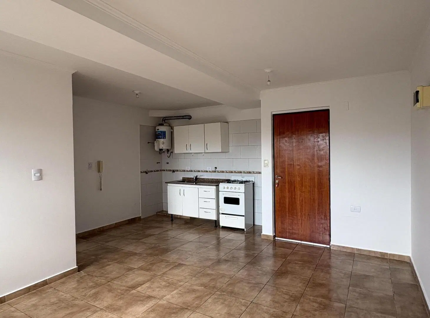 ALQUILER Depto Un Dormitorio Centro piso alto 3