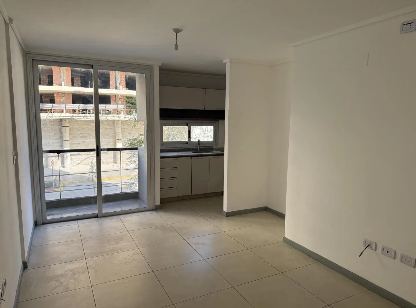 ALQUILER DEPARTAMENTO CENTRO BALCON 2