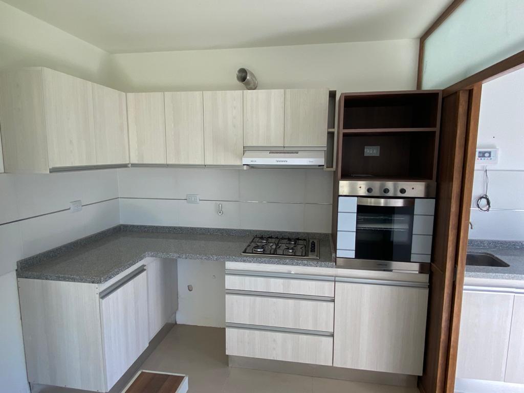 Foto de ALQUILER Housing Casa Dúplex tres dormitorios tres baños dos Cocheras, imagen 1