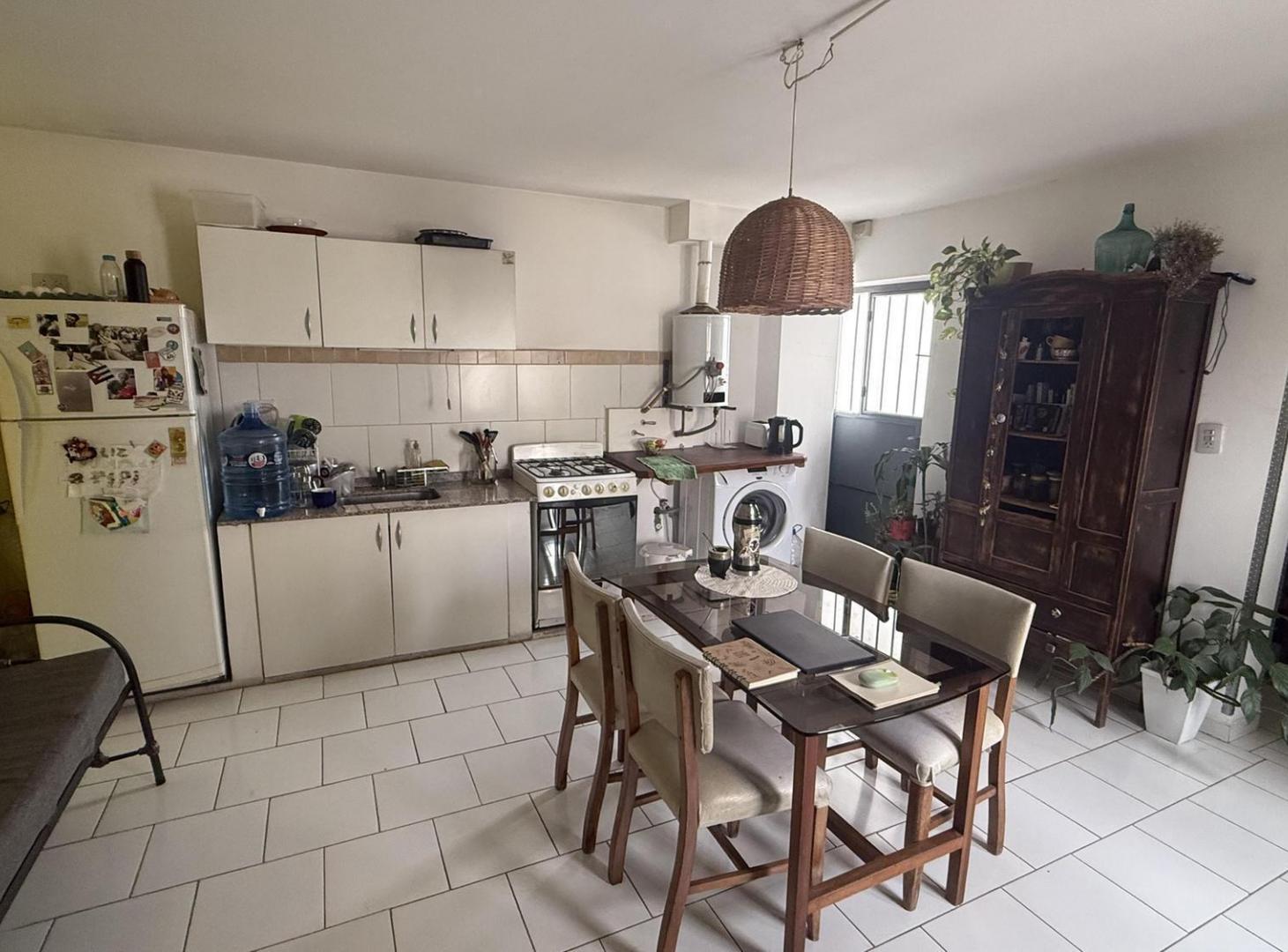 Foto de Departamento Un Dormitorio en Venta en Barrio San Vicente, imagen 2