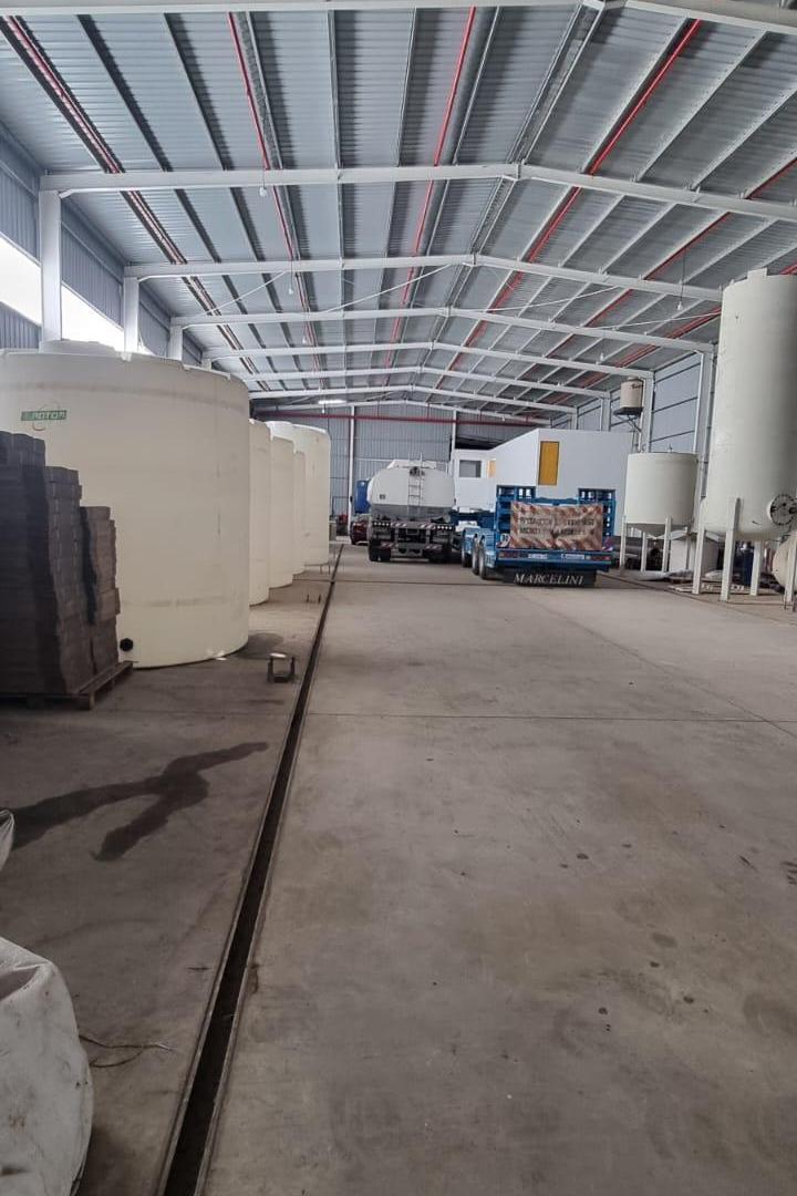 Foto de VENTA Planta INDUSTRIAL oficinas Polo 52 c RENTA ESCRITURA INMEDIATA, imagen 3