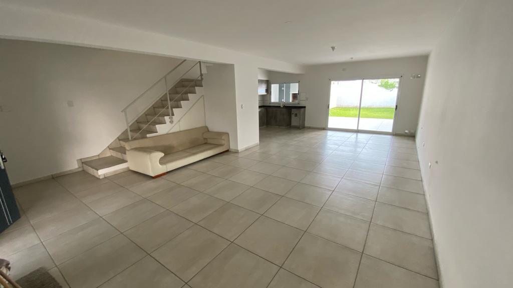 Foto de Venta APTO BANCO 3 dormitorios Nuevo Urca recibo depto lote, imagen 2