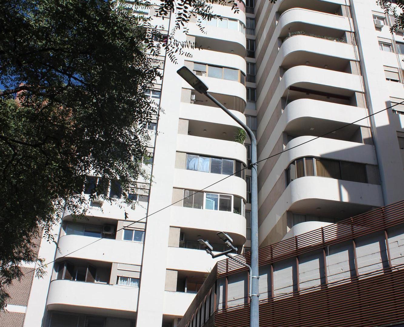 Foto de VENTA CAÑADA y Deán Funes 3 dormitorios, imagen 1