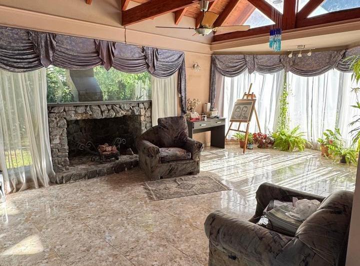 CASA EN VENTA - LA HERRADURA 5
