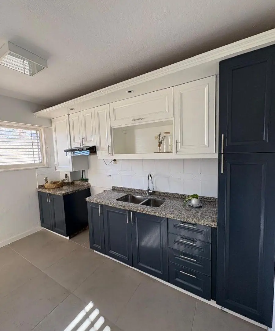 ¡VENDO! Departamento 3 dormitorios con cochera exclusiva - Esqiú 185 1