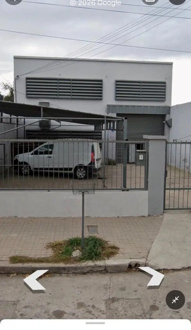 Galpón en Venta - Barrio San Martín. Escucho Oferta 3