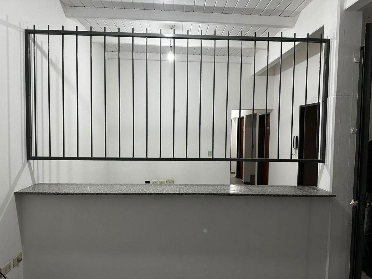 Foto de Galpón en Venta - Barrio San Martín. Escucho Oferta, imagen 1