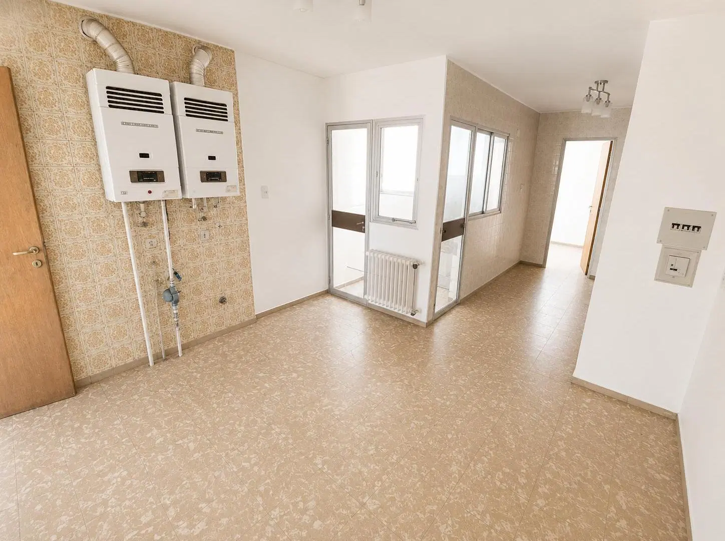 Enorme y piso alto en la Av. más emblemática de Córdoba 2
