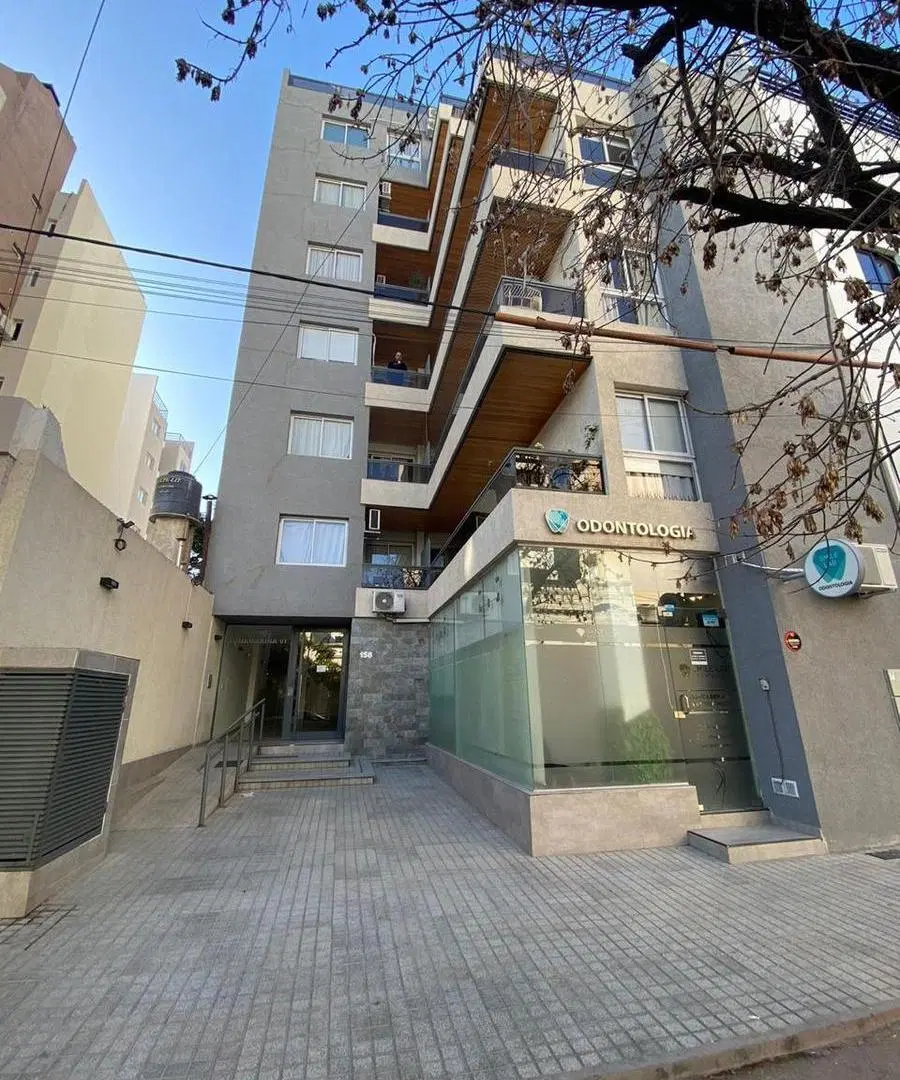 Dpto moderno, luminoso y con pileta 3