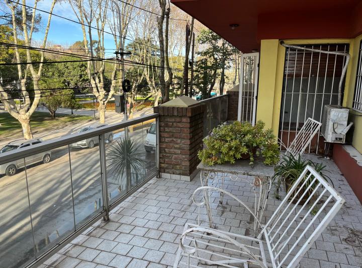Departamento 4 ambientes Torre Ocantos Centro Monte Grande 1